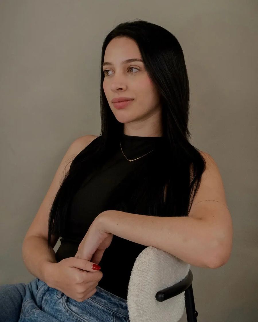 Portrait of Catalina Madrigal, tattoo artist at Main Galerie